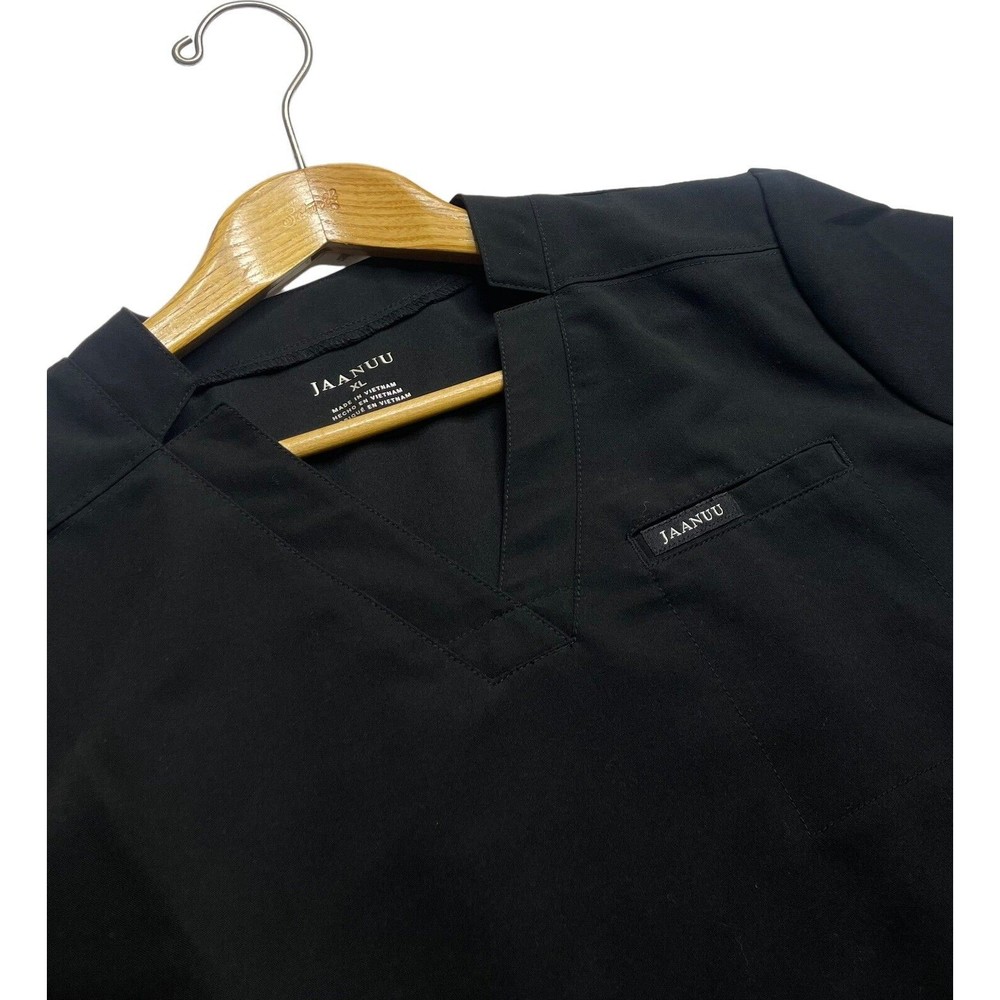 Jaanuu Women’s ‎ Black Scrub Top  Women’s Size XL